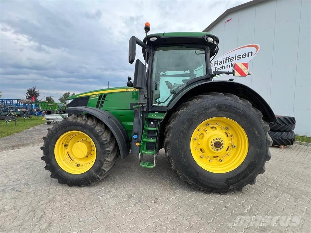 John Deere 7310 R Traktoren