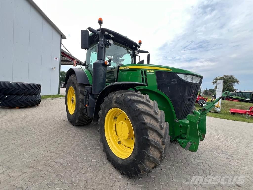 John Deere 7310 R Traktoren
