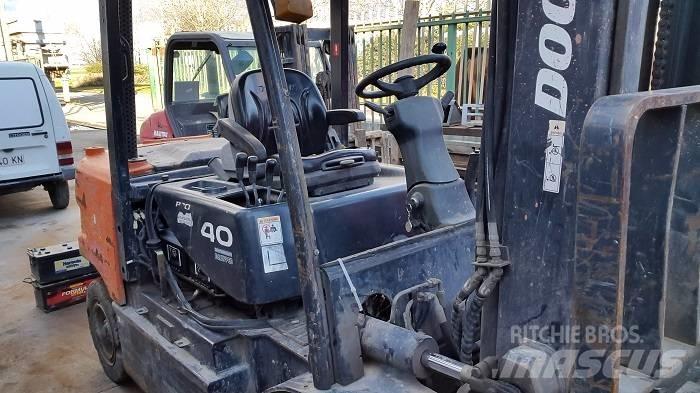 Doosan D40 SC-5 Dieselstapler