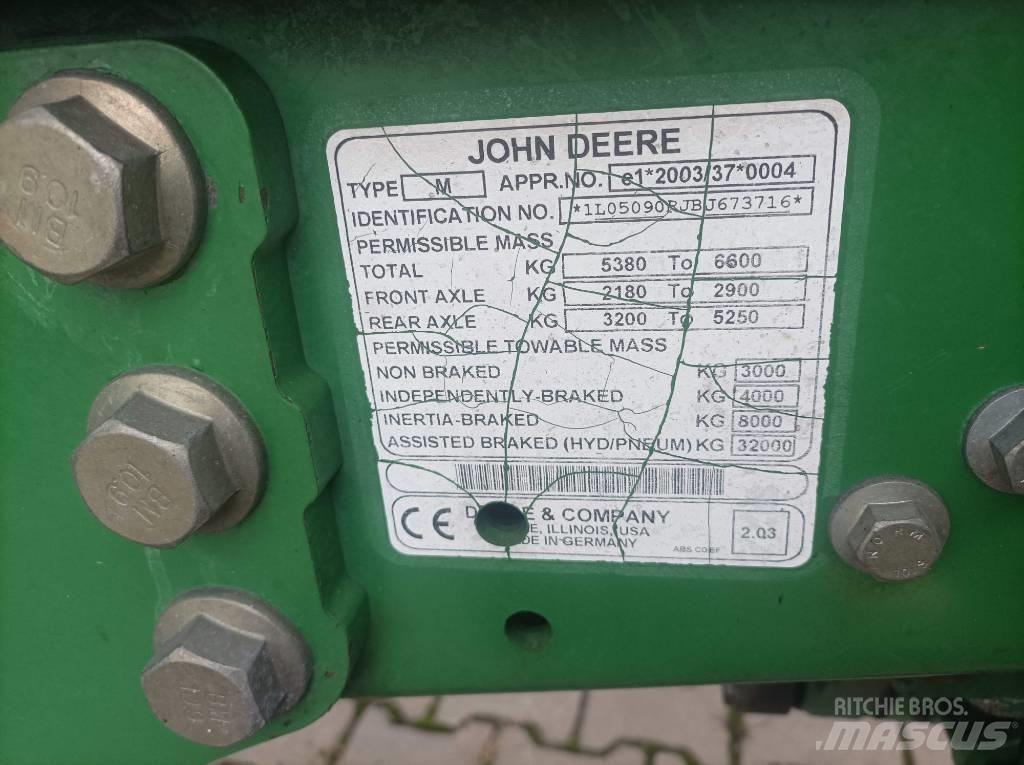 John Deere 5090 R Traktoren
