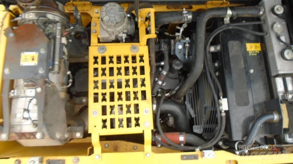 Komatsu 210 LC 10 Raupenbagger