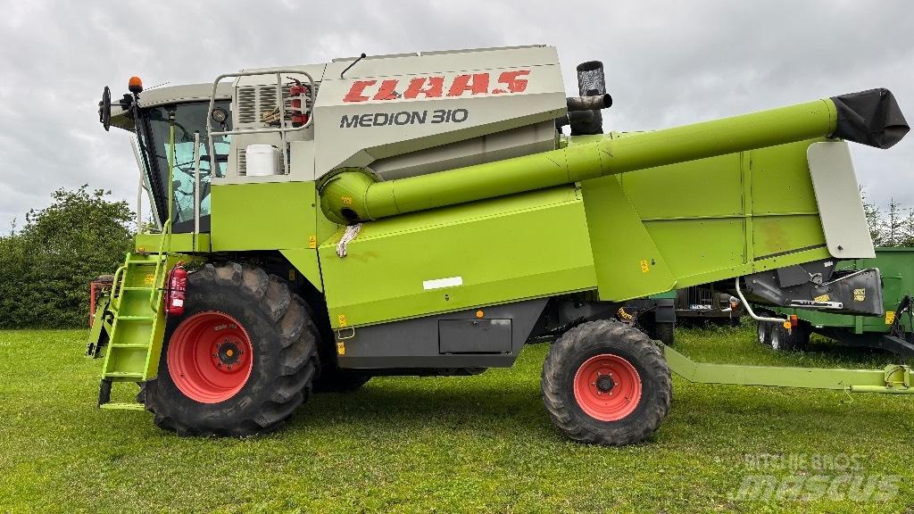 CLAAS Medion 310 Mähdrescher