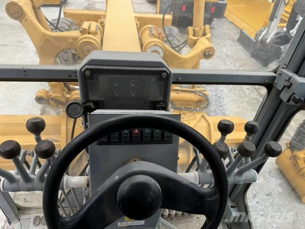 SEM 919 Grader