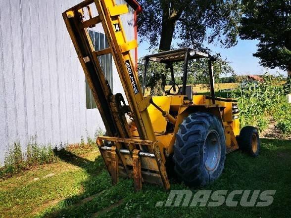 Load Lifter 2214-3 Geländestapler