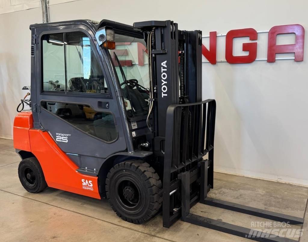 Toyota 10841 - 8FGF25F Gasstapler
