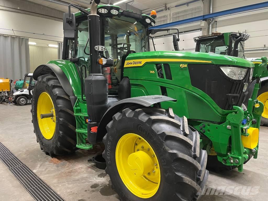 John Deere 6M145 Traktoren