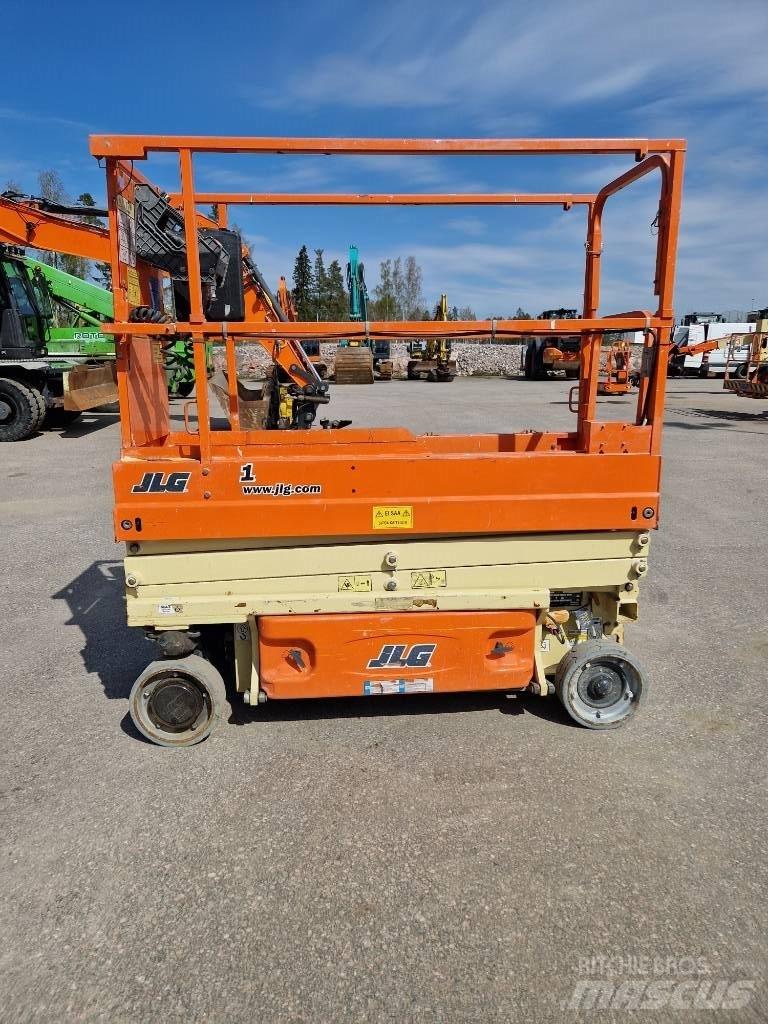 JLG ES 1932 Scheren-Arbeitsbühnen