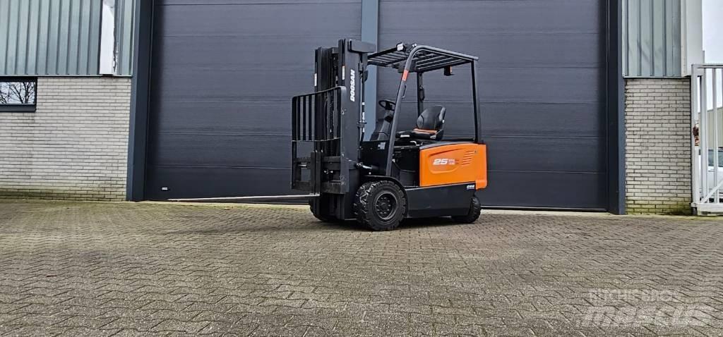 Doosan B 25 X-7 Elektrostapler
