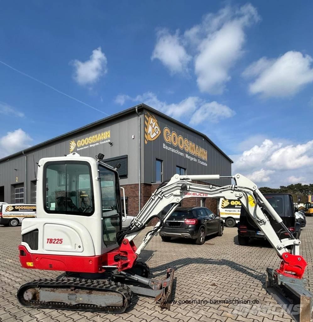 Takeuchi TB 225 Minibagger < 7t
