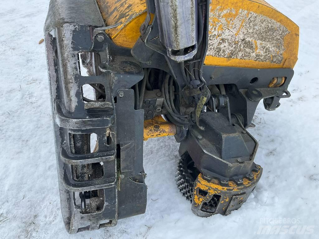 Ponsse SCORPION 8W Harvester