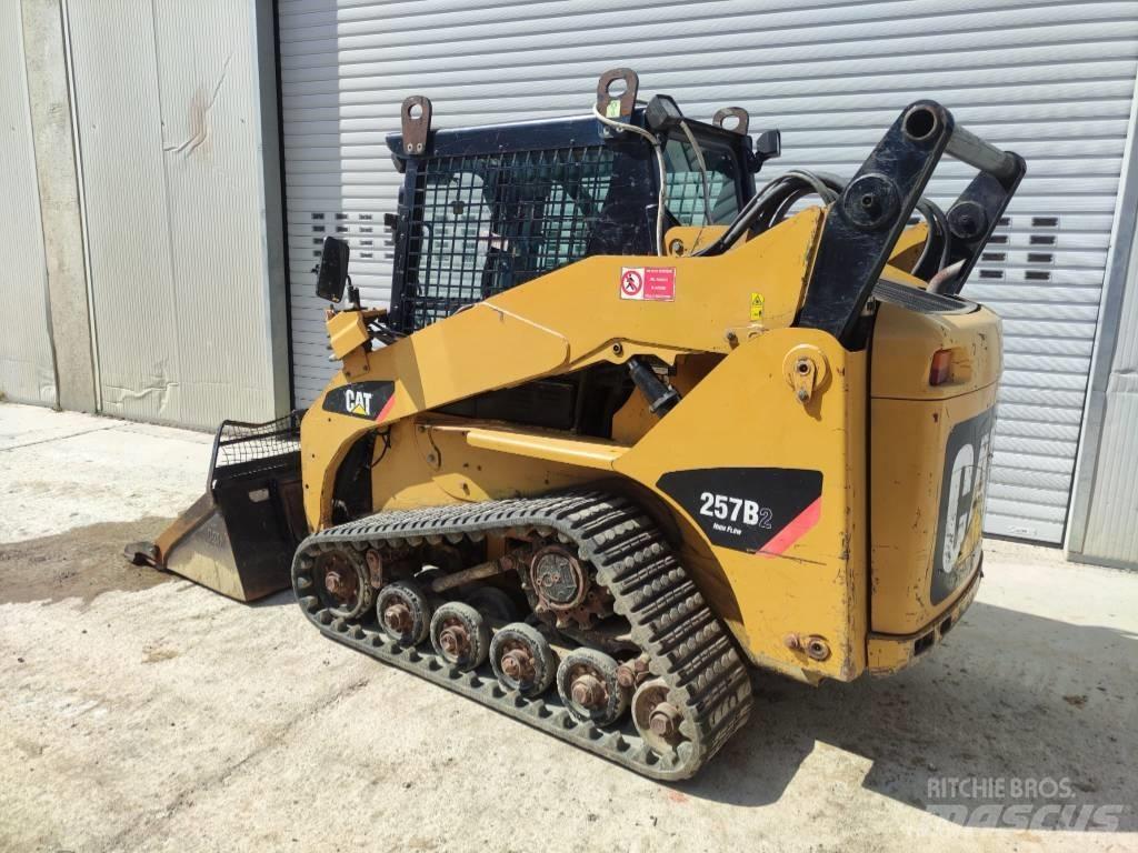 CAT 257 B 2 Laderaupen