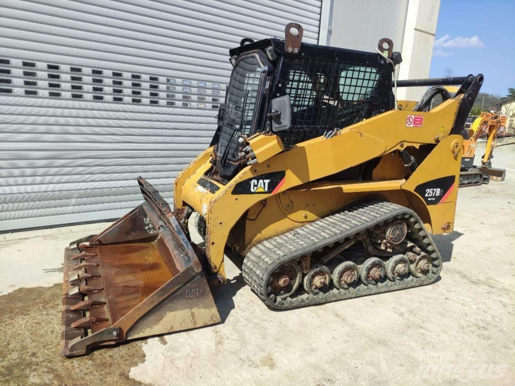 CAT 257 B 2 Laderaupen