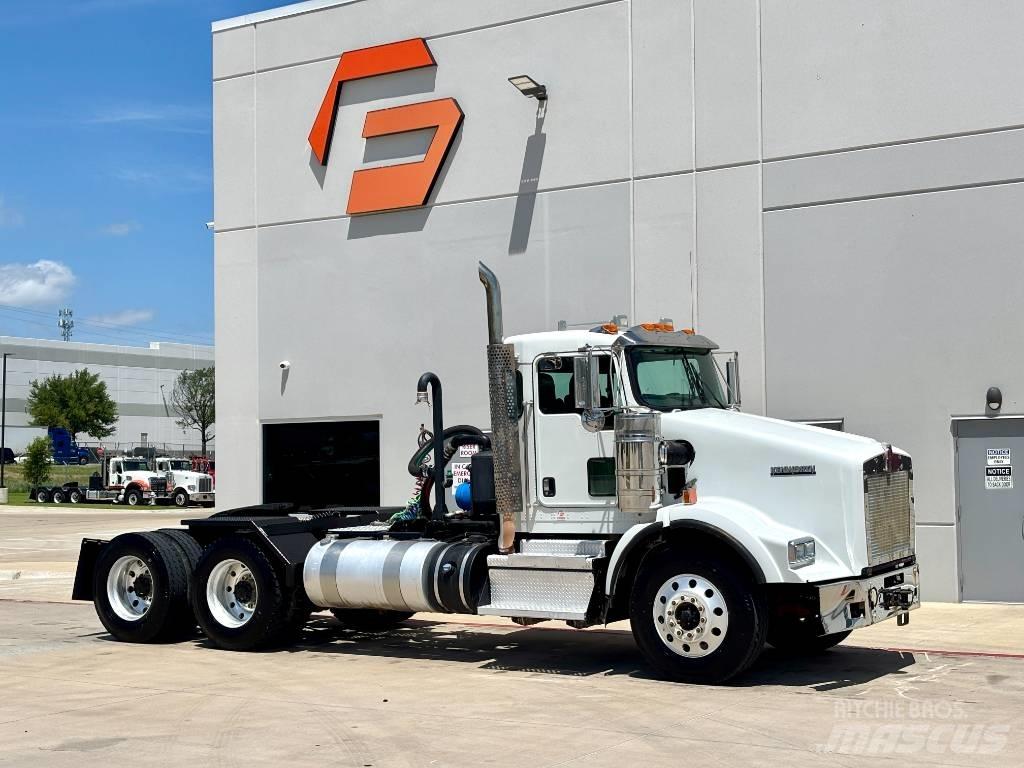 Kenworth T 800 Sattelzugmaschinen