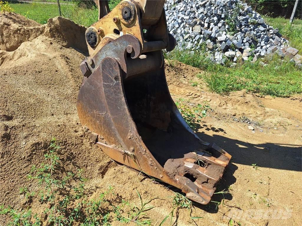 CAT M 318 C 4X4 Sonstige Baumaschinen