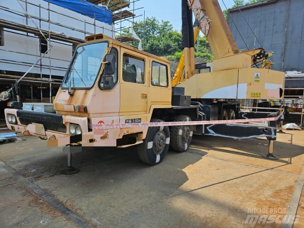 Samsung SC 50 H-2 All-Terrain-Krane