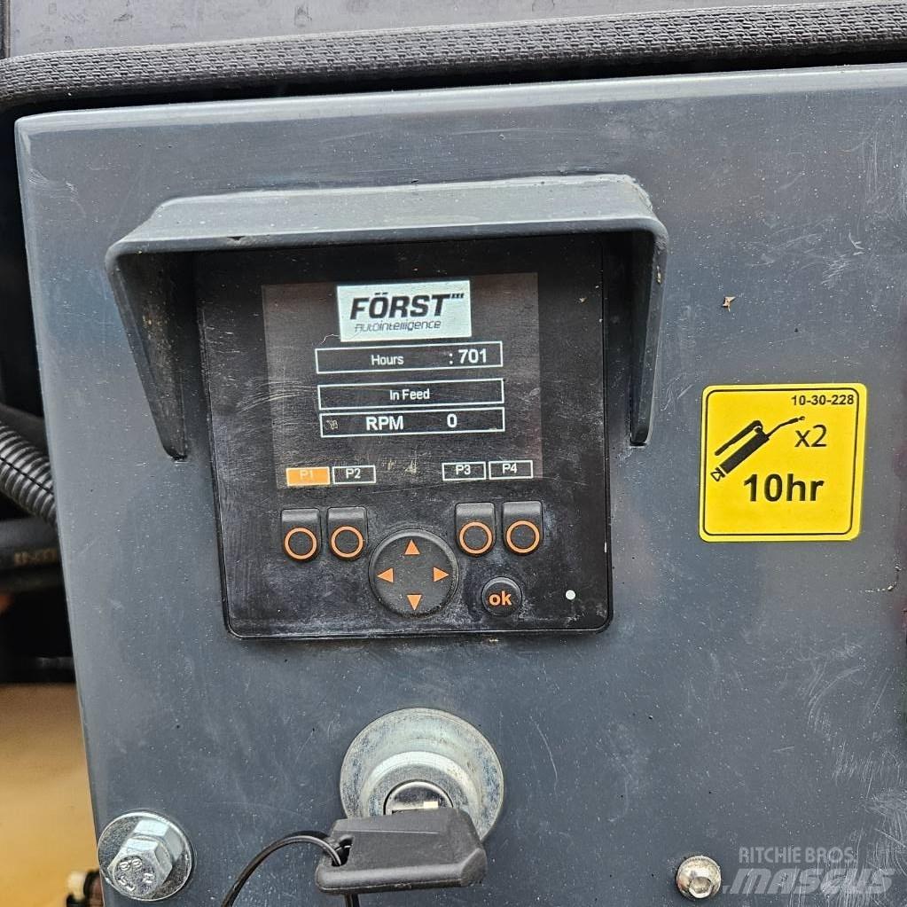 Forst ST 8 D Holzhäcksler