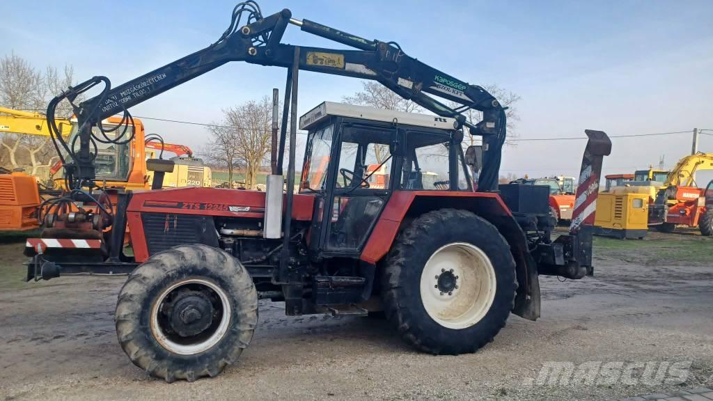 Zetor 12245 Forsttraktoren