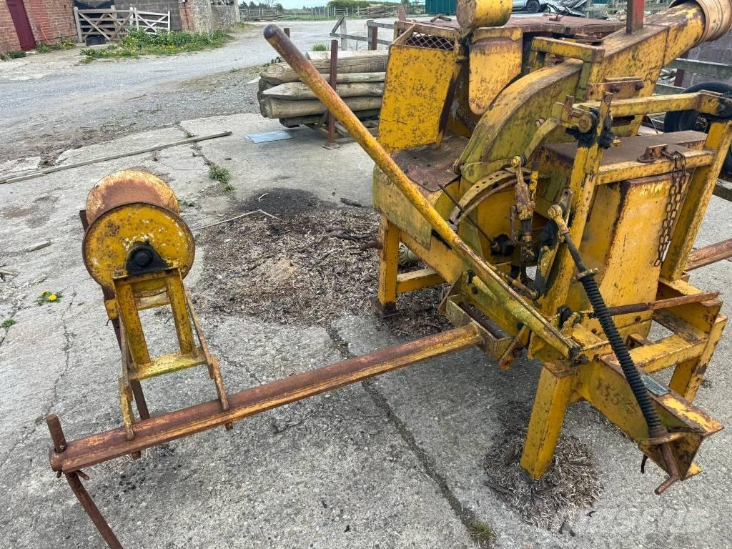  Cundy Peeler Holzhäcksler