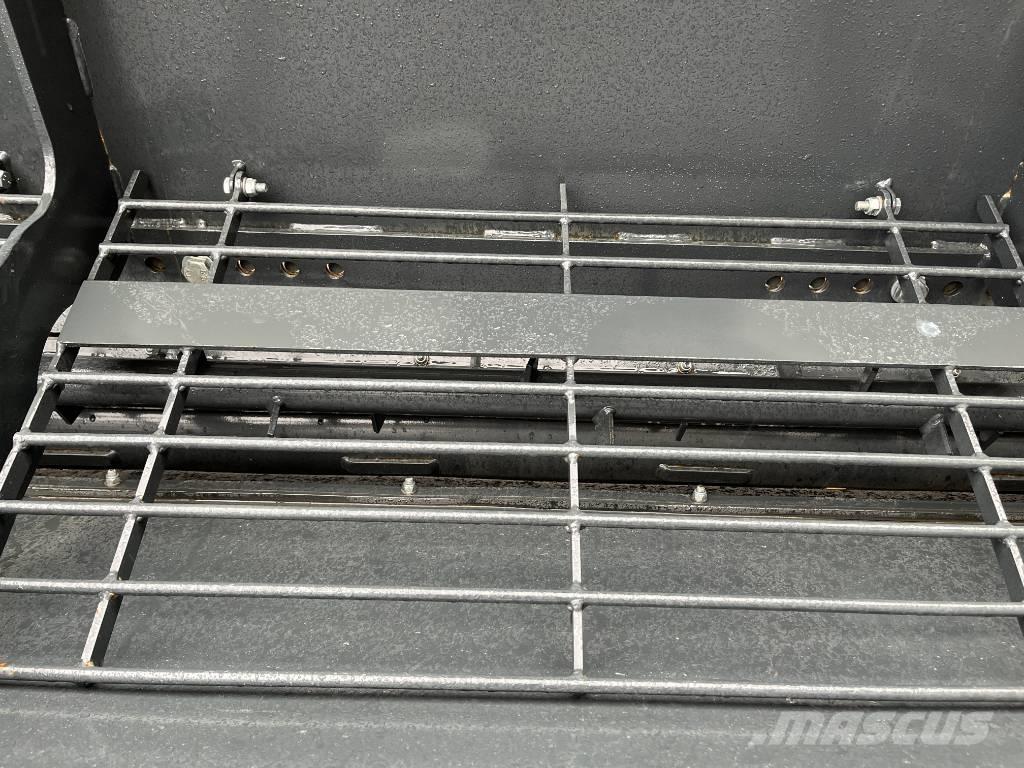 Ysta SP-1000 Sand- und Salzstreuer