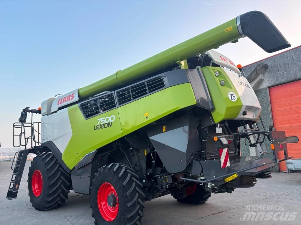 CLAAS Lexion 7500 Mähdrescher