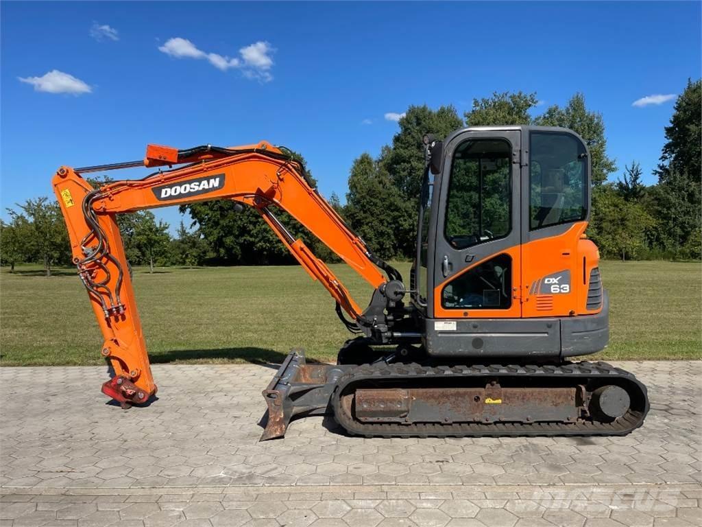 Doosan DX63-3 Sonstige Landmaschinen