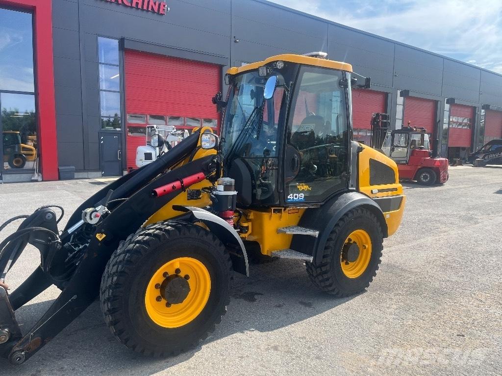 JCB 409 / Myyty, Sold Radlader