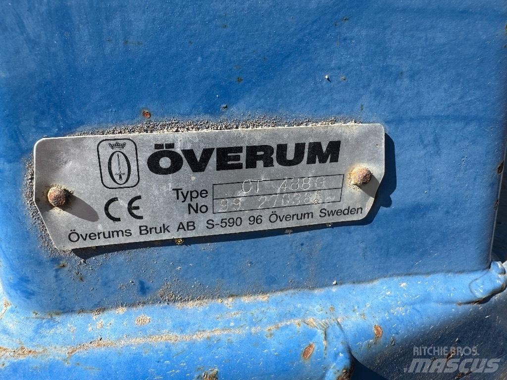 Överum CT 488 G Konventionelle Pflüge