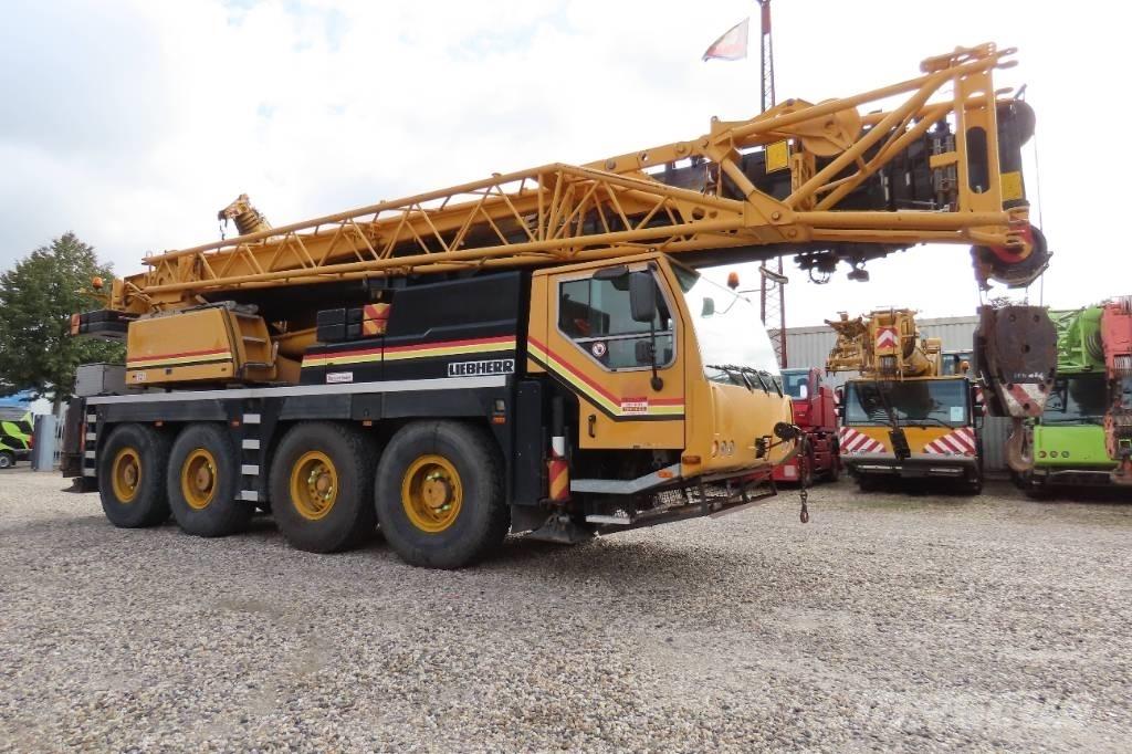 Liebherr LTM 1060-2 All-Terrain-Krane