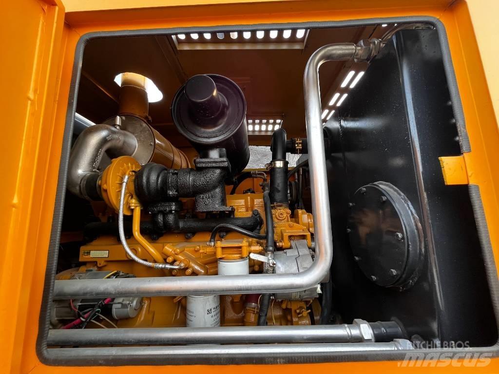 XCMG GR2153 Grader