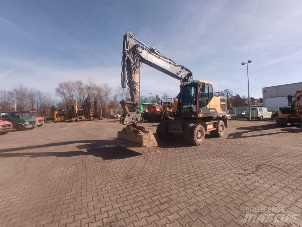 Volvo EW 180 E Mobilbagger
