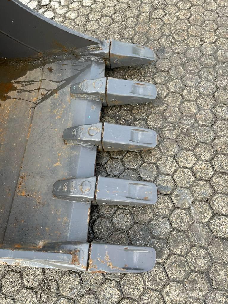 Volvo EC355 Bucket Schaufeln