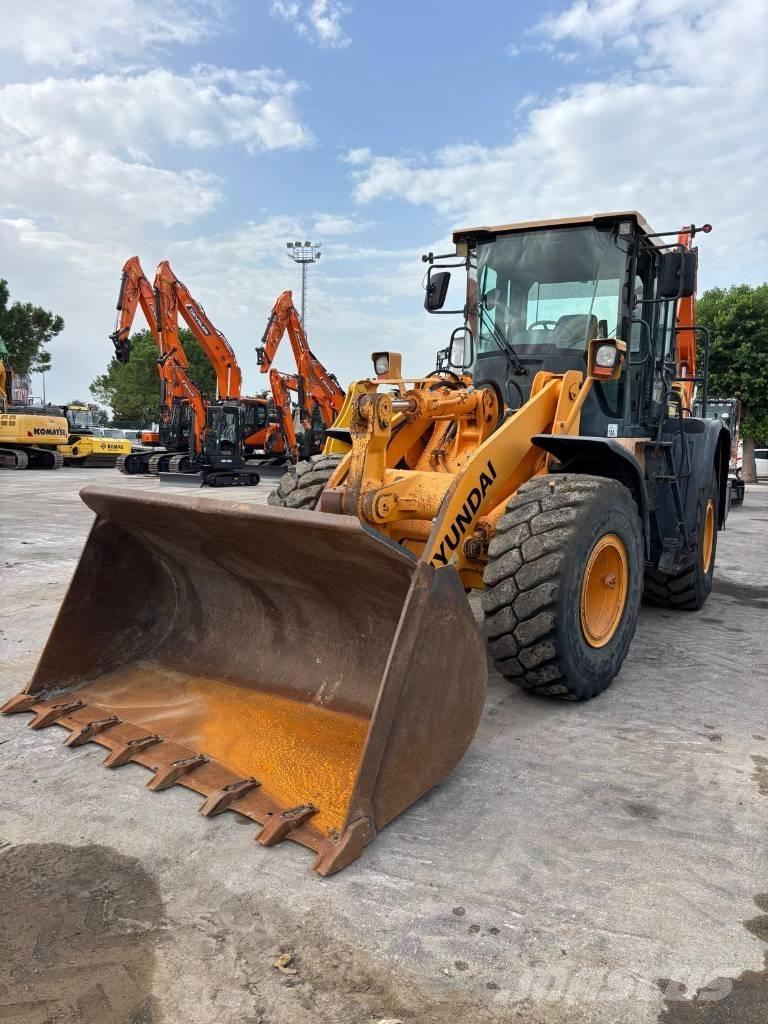 Hyundai HL 757-9 A Radlader