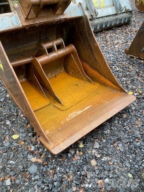  Kuokkakauha Schaufeln
