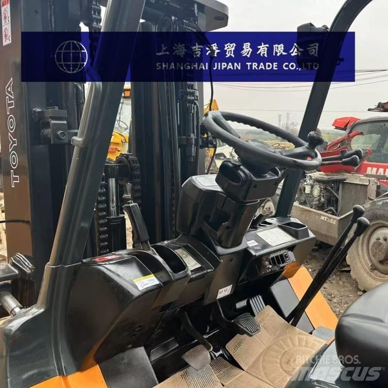 Toyota 5 ton Dieselstapler
