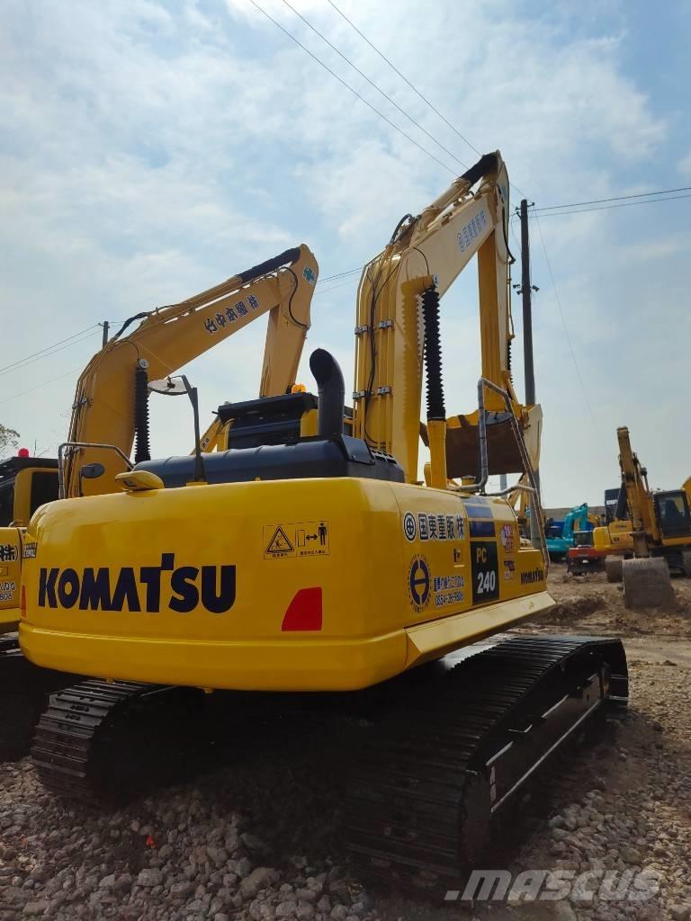 Komatsu PC 240 LC Raupenbagger