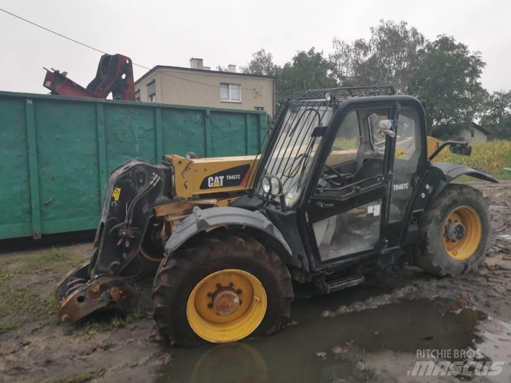 CAT TH 407 2013r Teleskoplader