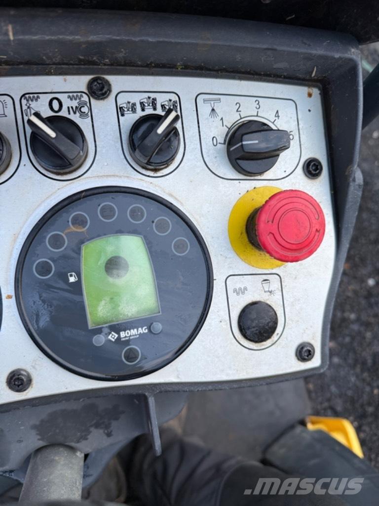 Bomag BW 120 AD-5 Tandemwalzen