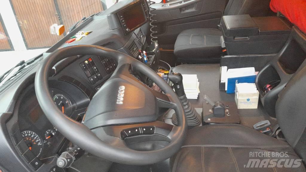 Iveco Trakker 450 Kranwagen