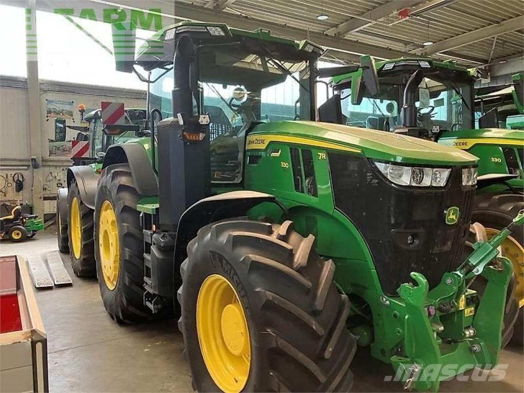 John Deere 7r 330 Traktoren