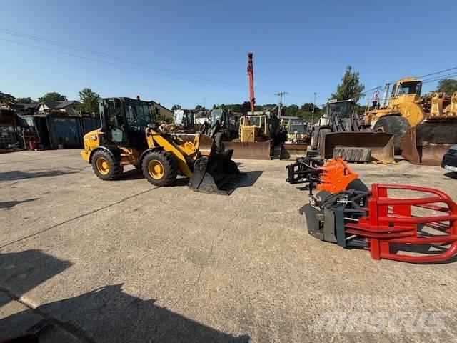 CAT 908 M - 40 Km/H Radlader