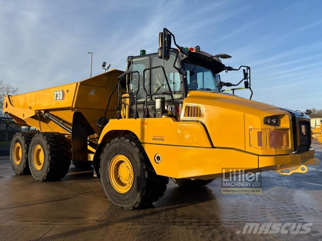 CAT 730 Dumper - Knickgelenk