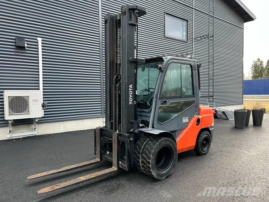 Toyota 52-8 FD JF 35 Dieselstapler