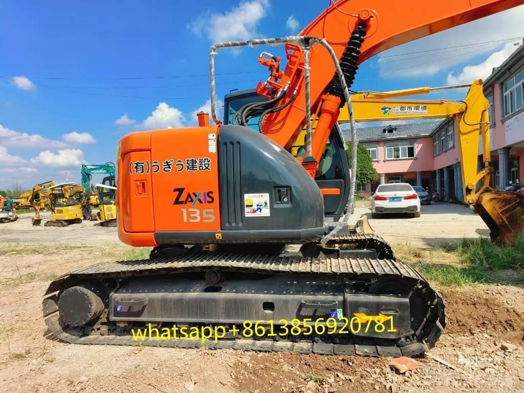 Hitachi ZX 135 US Raupenbagger