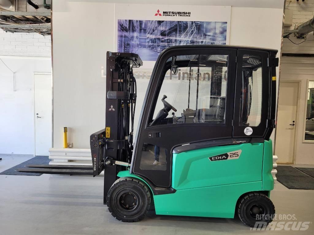Mitsubishi FB 25 CN Elektrostapler