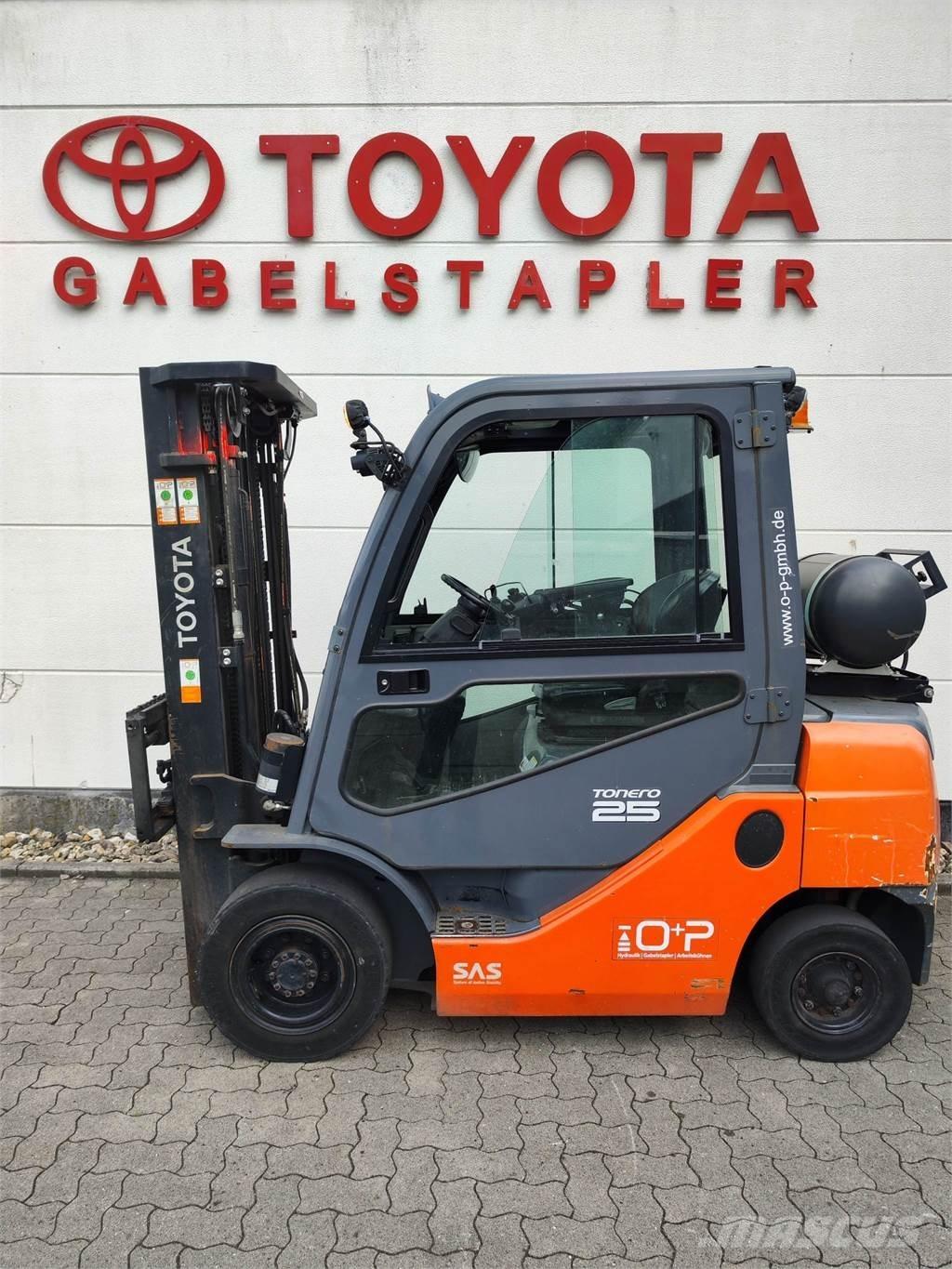 Toyota 02-8FGF25 Gasstapler