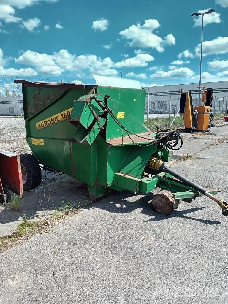 Agronic 160 SLT Ballenschredder, -schneider und -wickler
