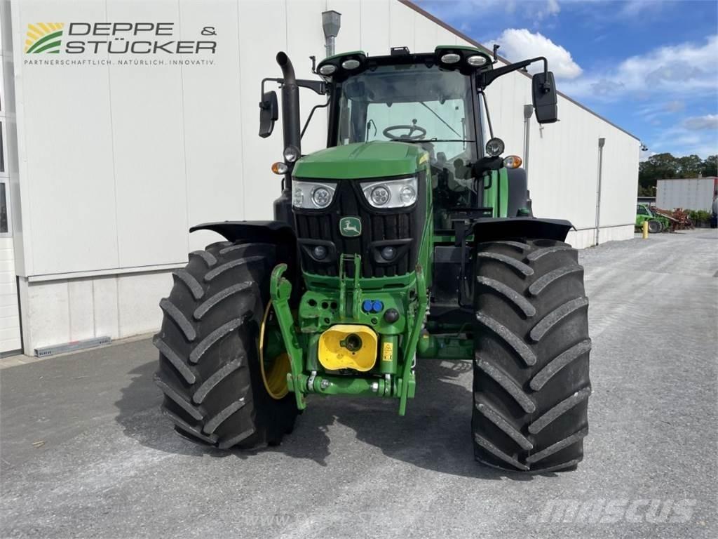 John Deere 6155M Traktoren