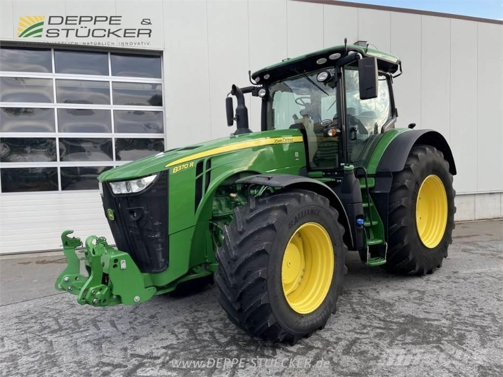 John Deere 8370R Traktoren