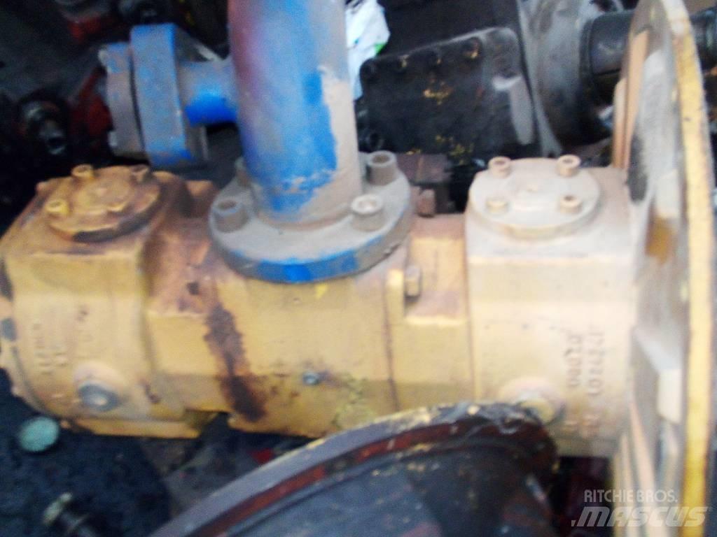 Liebherr R 912 Hydraulik