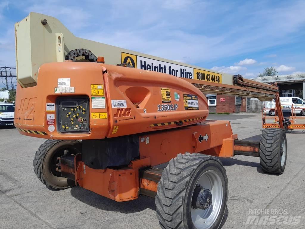 JLG 1350 SJP Teleskopbühnen